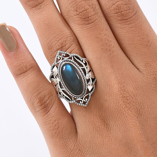 D'Joy Passport To Israel Artisan Crafted Malagasy Labradorite 5.35 Ctw Solitaire Ring In Sterling Silver