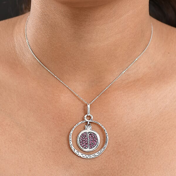 D'Joy Passport To Israel Artisan Crafted Orissa Rhodolite Garnet 1.40 Ctw Pendant Necklace In Sterling Silver 20 Inches