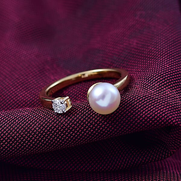 D'Joy Pearl And Lab Grown Diamond I3 0.10 Ctw Ring In 18K Vermeil Yellow Gold Over Sterling Silver