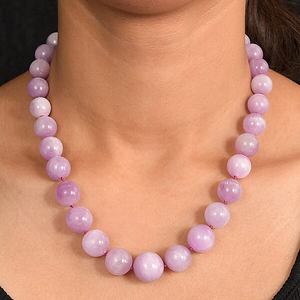 D'Joy Premium Kunzite 580.00 Ctw Beaded Necklace In Rhodium Over Sterling Silver 18 Inches