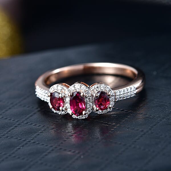 D'Joy Premium Malawi Magenta Garnet And Moissanite 1.00 Ctw Twilight Trilogy Ring In 18K Vermeil Rose Gold Over Sterling Silver