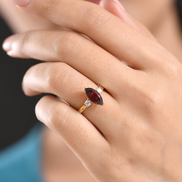 D'Joy Premium Mozambique Garnet And Moissanite 2.20 Ctw Flare Majesty Ring In 18K Vermeil Yellow Gold Over Sterling Silver