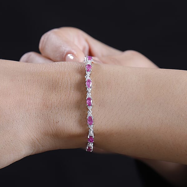 D'Joy Premium Mozambique Pink Sapphire And Moissanite 5.90 Ctw Art Deco Bracelet In Rhodium Over Sterling Silver (7.25 In)