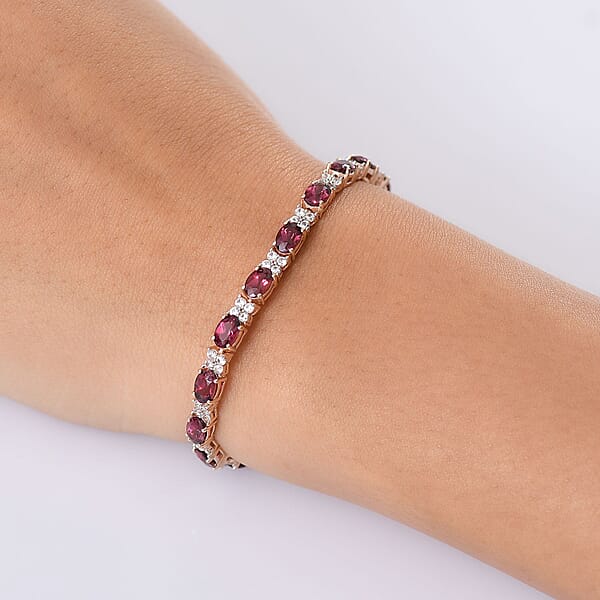 D'Joy Premium Tanzanian Wine Garnet And White Zircon 13.00 Ctw Eternal Flame Bracelet In 18K Vermeil Rose Gold Over Sterling Silver (7.25 In)