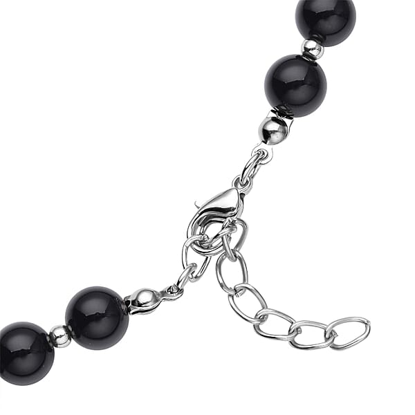 Enhanced Black Agate (D) 180.50 Ctw Beaded Necklace 18-20 Inches With Elongated Matching Pendant In Silvertone