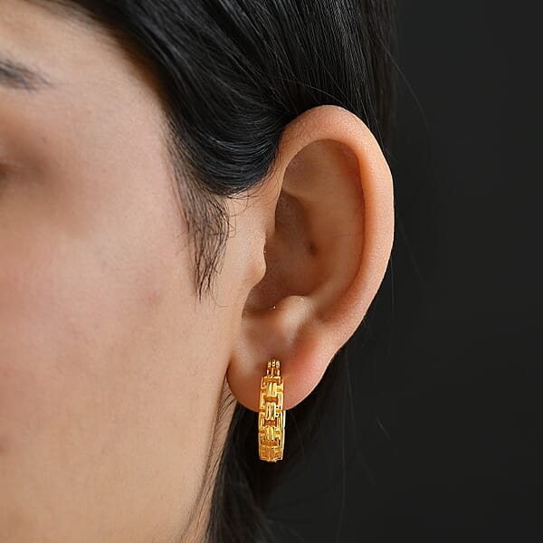 EverTrue Bronzella Collection Link Hoop Earring In 18K Yellow Gold Plated Bronze