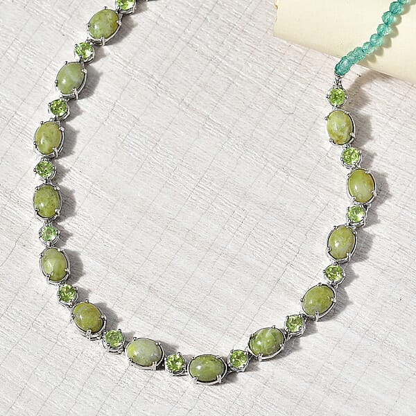 EverTrue Connemara Marble Multi Gemstone Clover Leaf Necklace (18 Inches) In Platinum Bond 36.15 Ctw