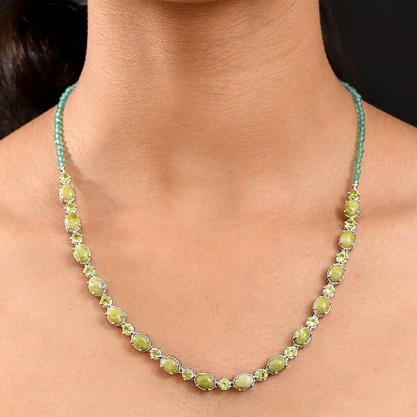 EverTrue Connemara Marble Multi Gemstone Clover Leaf Necklace (18 Inches) In Platinum Bond 36.15 Ctw