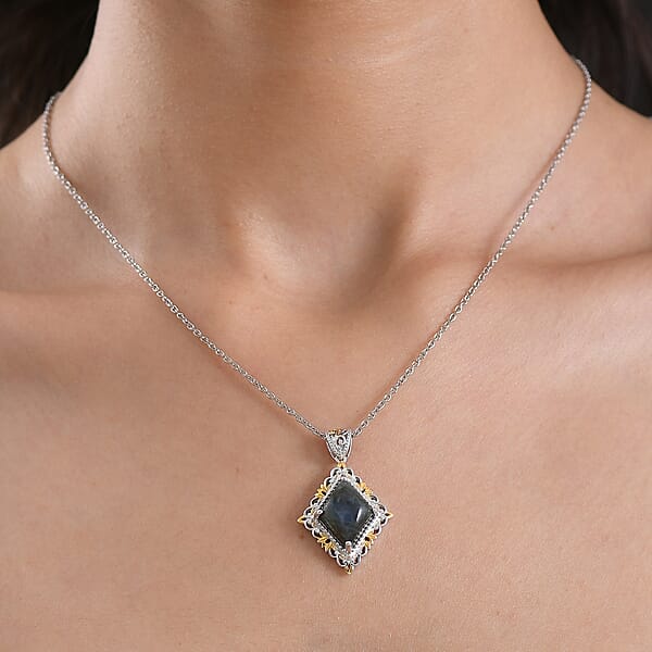 EverTrue Malagasy Labradorite 6.50 Ctw Pendant In 18K YG Plated And Platinum Bond With Stainless Steel Necklace 20 Inches (Del. In 7-10 Days)
