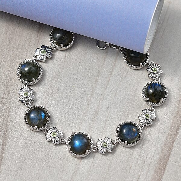EverTrue Malagasy Labradorite And Hebei Peridot 15.70 Ctw Mystic Bloom Bracelet In Platinum Bond (7.25 In) (Del. In 7-10 Days)