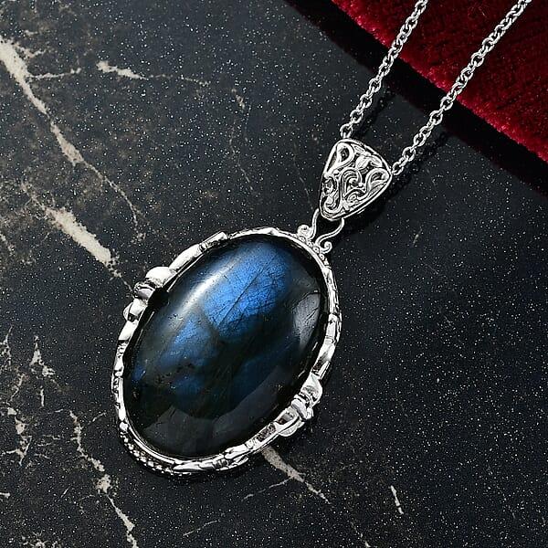 EverTrue Malagasy Labradorite Pendant In Platinum Bond With Stainless Steel Necklace 34.80 Ctw (20 Inches)