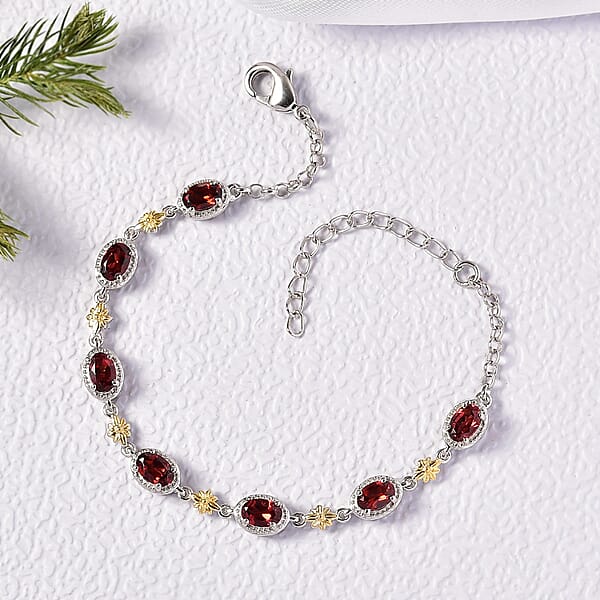 EverTrue Mozambique Garnet 4.10 Ctw Bracelet In 18K YG Plated And Platinum Bond (6.50-1.50In)