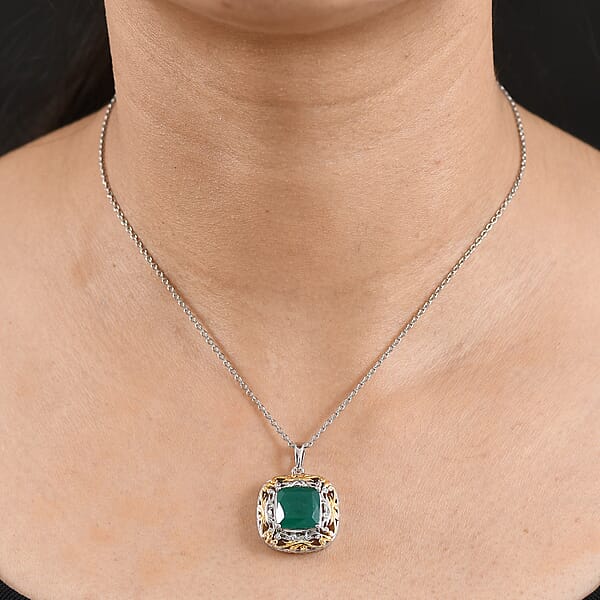 EverTrue Verde Onyx Garden Scroll Pendant In 18K YG Plated And Platinum Bond With Stainless Steel Necklace 5.30 Ctw (20 Inches)