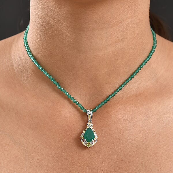 EverTrue Verde Onyx Hebei Peridot Pendant With Beaded Necklace In 18K YG Plated And Platinum Bond 30.20 Ctw (20 Inches)