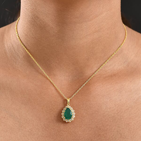 EverTrue Verde Onyx Multi Gemstone Petal Bloom Pendant In 18K YG Plated And ION Plated YG With Stainless Steel Necklace 3.25 Ctw (20 Inches)