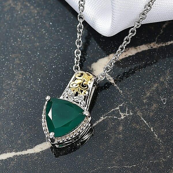 EverTrue Verde Onyx White Zircon Garden Crest Pendant In 18K YG Plated And Platinum Bond With Stainless Steel Necklace 2.20 Ctw (20 Inches)