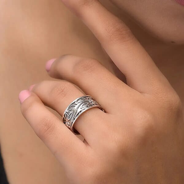 Floral Engraved Concave Spinner Ring In Sterling Silver Anxiety Ring For Women Fidget Rings For Anxiety For Women Stress Relieving Anxiety Ring Promise Rings (5 G)