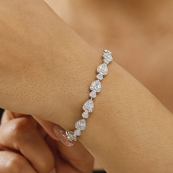 GP Amore Collection White Zircon 3.90 Ctw Heart Bracelet In Rhodium Over Sterling Silver (7.25 In)