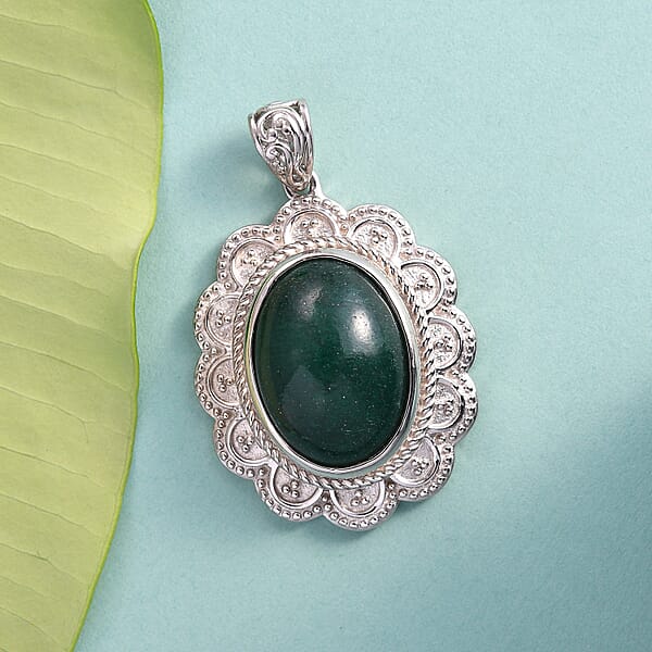 Green Aventurine Pendant In Platinum Over Copper With Magnet 11.80 Ctw