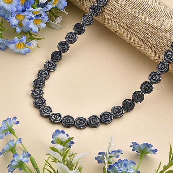 Hematite Carved Rose Flower Necklace In Silvertone 337.00 Ctw (21- 23 Inches)