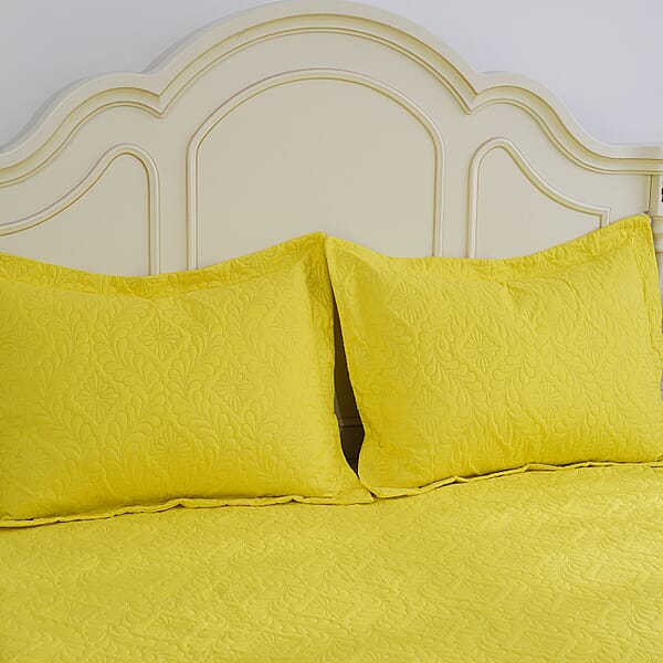 Homesmart 3 Pcs Solid Yellow Pinsonic Quilt Bedding Set - Queen Size
