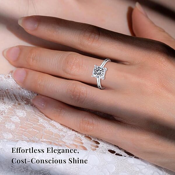 IGI Certified Luxuriant Lab Grown Diamond GH VS 1.00 Ctw Ring In 950 Platinum