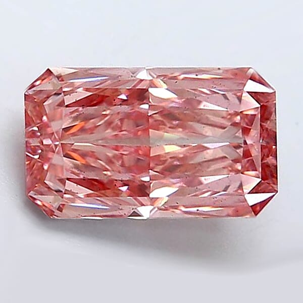 IGI Certified Luxuriant Lab Grown Pink Diamond (Radiant) (VS2) 1.00 Ctw