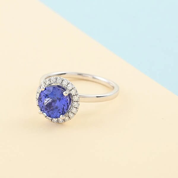 Iliana 18K White Gold AAA Tanzanite And G-H SI Diamond Halo Ring 1.80 Ctw