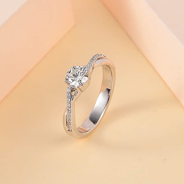 Iliana 18K White Gold G-H SI1 Diamond Criss Cross Ring 4.15 Grams 0.75 Ctw