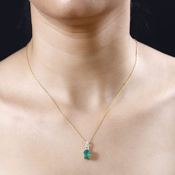 Iliana 18K Yellow Gold AAA Kagem Zambian Emerald And G-H SI Diamond Pendant Without Chain 1.80 Ctw