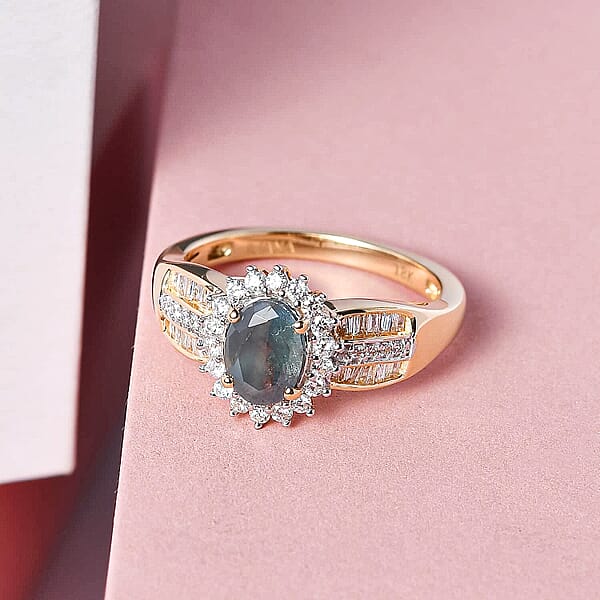 Iliana 18K Yellow Gold AAA Narsipatnam Alexandrite And G-H SI Diamond Ring 4.35 Grams 1.50 Ctw