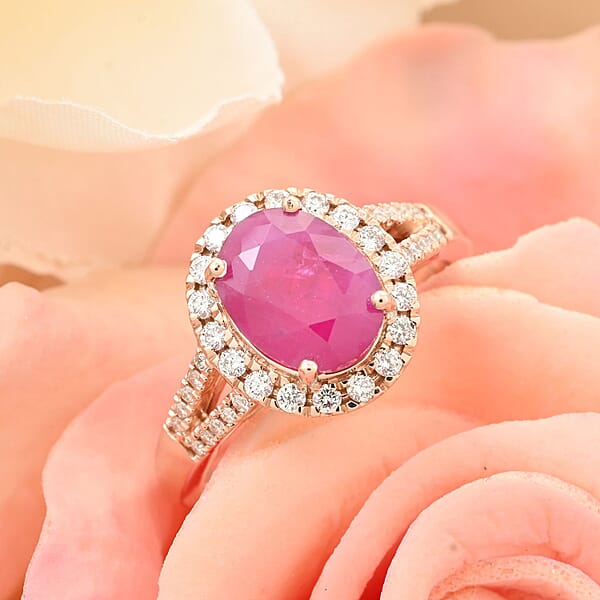 Iliana AAA Montepuez Ruby And SI Diamond 2.35 Ctw Ring In 18K Yellow Gold 5.07 Grams