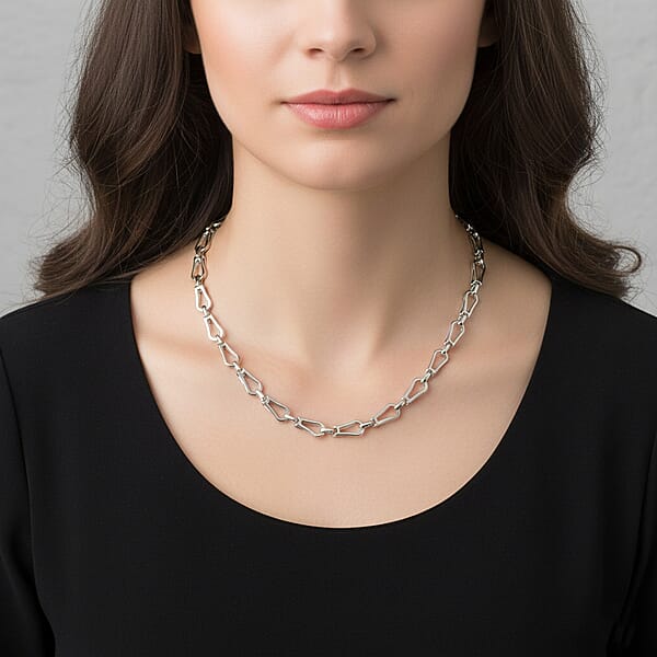 Interlocking Chain Necklace In Stainless Steel 20 Inches