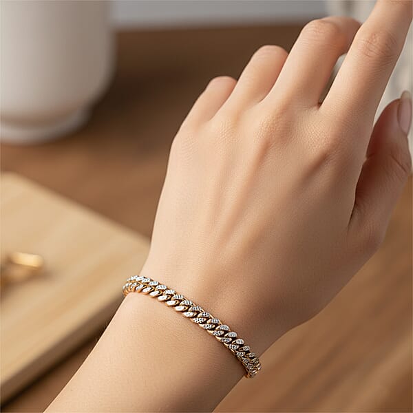 Italian Cuban Chain Bracelet In 14K YG Over And Sterling Silver (8.00 In) 14.52 Grams