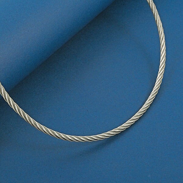 Italian Twisted Omega Chain Necklace In Sterling Silver 20.21 Grams 17 Inches