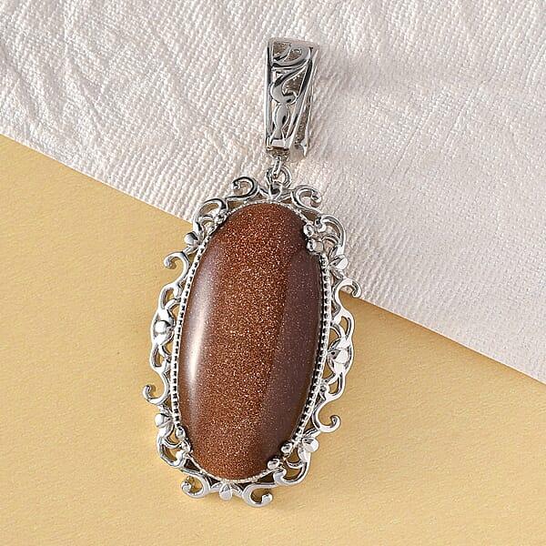 Karis Gold Sandstone 22.85 Pendant Without Chain In Platinum Bond