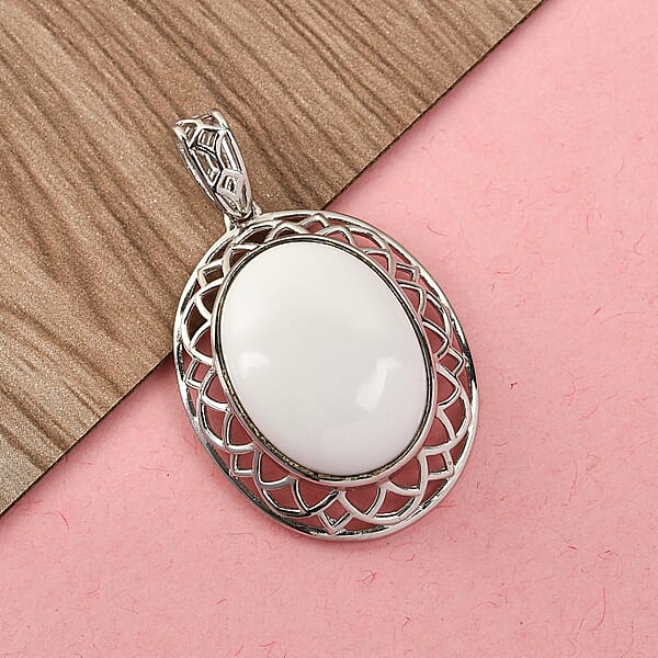 Karis Luna Chalcedony 13.40 Ctw Solitaire Pendant Without Chain In Platinum Bond