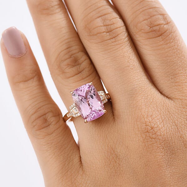 Luxoro 10K Rose Gold AAA Martha Rocha Kunzite Natural Pink And White Diamond (I1 - I2) (0.16 Cts) Ring 8.90 Ctw