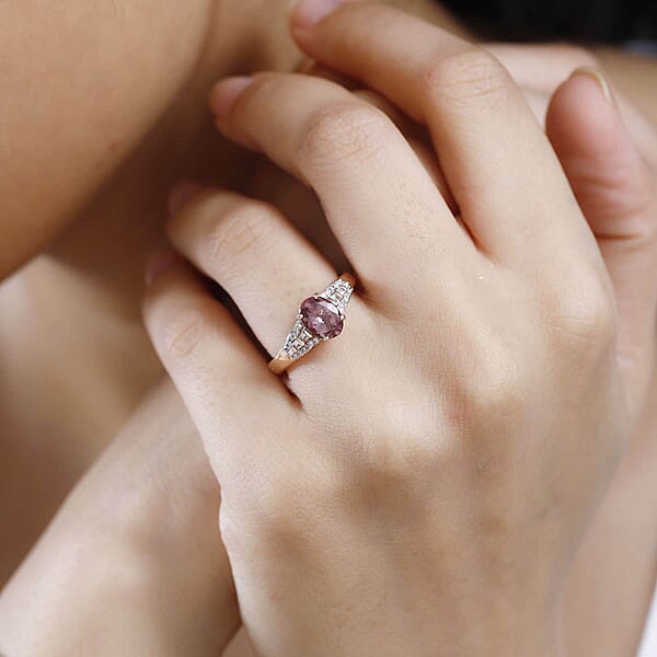 Luxoro 10K Rose Gold Premium Blush Apatite Diamond (G-H I2) Ring 1.35 Ctw