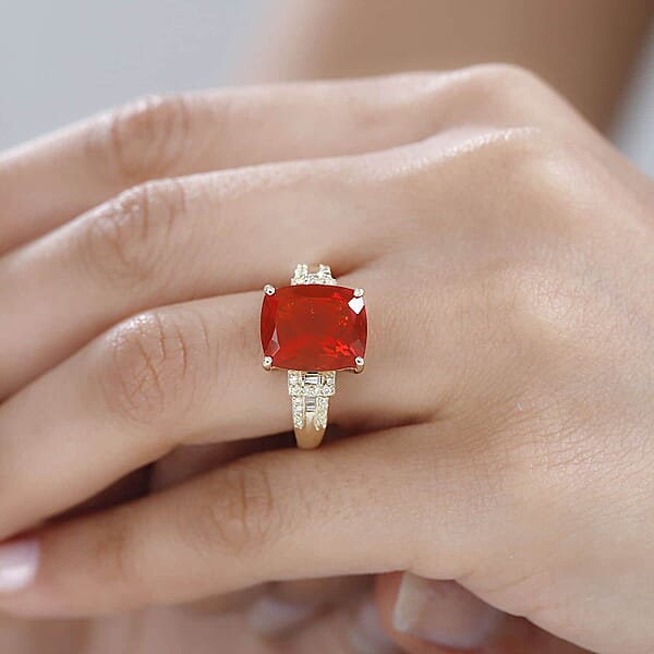 Luxoro 10K Yellow Gold AAA Crimson Fire Opal I2 Natural Yellow And White Diamond Ring 4 Grams 4.00 Ctw
