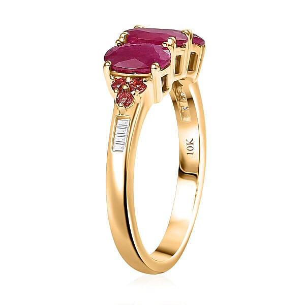 Luxoro 10K Yellow Gold AAA Montepuez Ruby Padparadscha Sapphire And White Diamond (I2) Art Deco Halo Ring 2.90 Ctw
