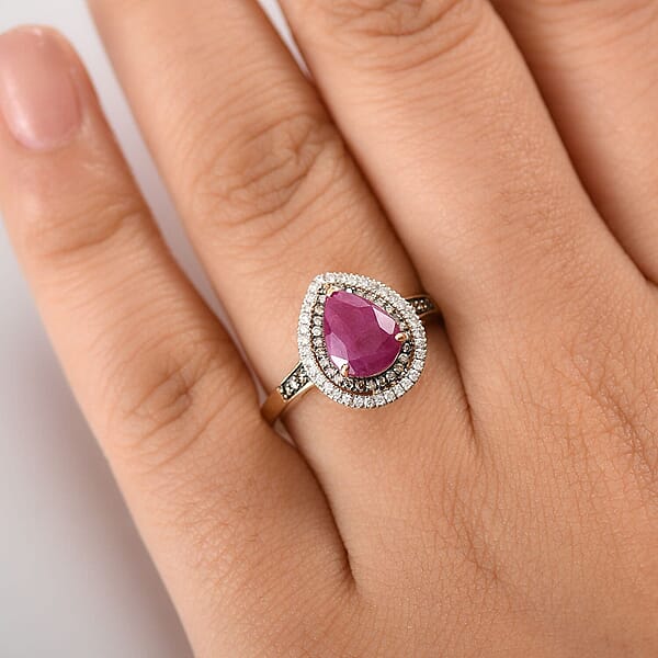 Luxoro 10K Yellow Gold AAA Royal Ruby Natural Champagne And White Diamond (I2) (0.34 Cts) Ring 2.50 Ctw