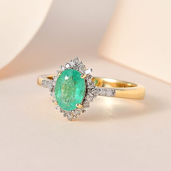 Luxoro 10K Yellow Gold Premium Ethiopian Emerald And G-H I3 Diamond Halo Ring 1.40 Ctw