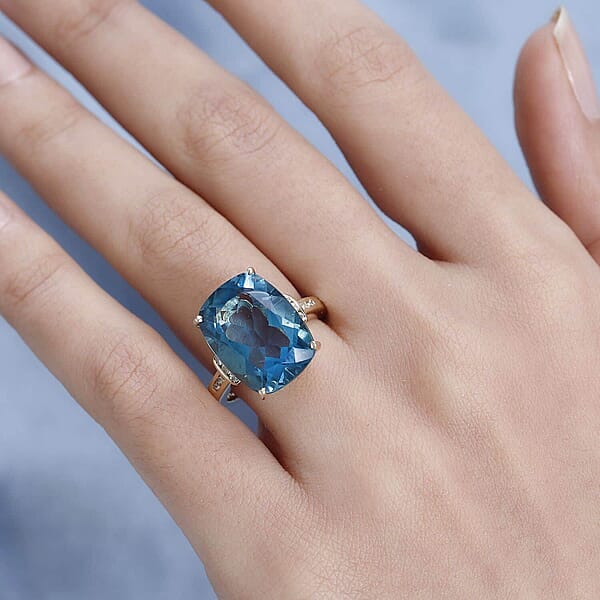 Luxoro 10K Yellow Gold Premium Teal Fluorite (IR) White Sapphire Ring 12.35 Ctw