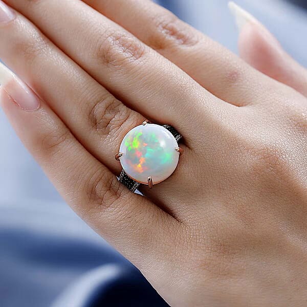 Luxoro 14K Rose Gold AAA Ethiopian Welo Opal I3 Natural Champagne And White Diamond Ring 4.50 Grams 10.25 Ctw