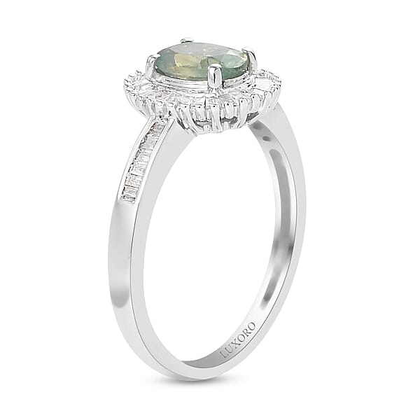 Luxoro 14K White Gold AAA Narsipatnam Alexandrite Diamond (G-H I3) Halo Ring 1.00 Ctw