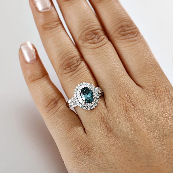 Luxoro 14K White Gold AAA Pirineu Lagoon Tourmaline Paraiba Tourmaline Diamond (G-H I2) (0.77 Cts) Ring (5.90 G) 3.30 Ctw