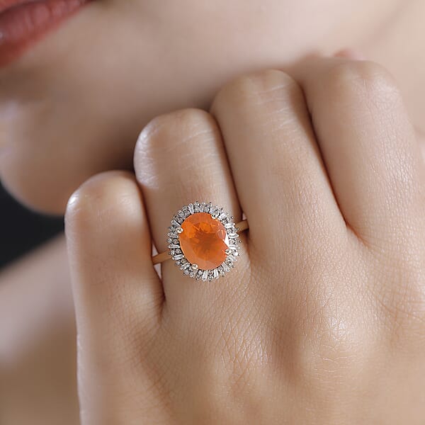 Luxoro AAA Buriti Fire Opal Natural Champagne And White Diamond I2 2.80 Ctw Sunburst Ring In 10K Yellow Gold