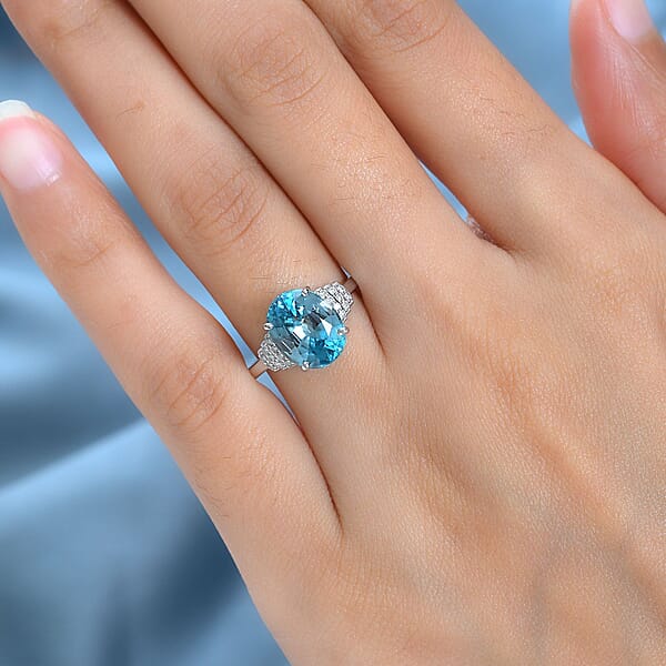Luxoro AAA Cambodian Blue Zircon And G-H I2 Diamond 5.60 Ctw Ring In 14K White Gold