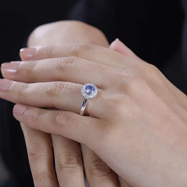 Luxoro AAA Ceylon Blue Sapphire Diamond Halo Ring In 14K White Gold 1.02 Ctw